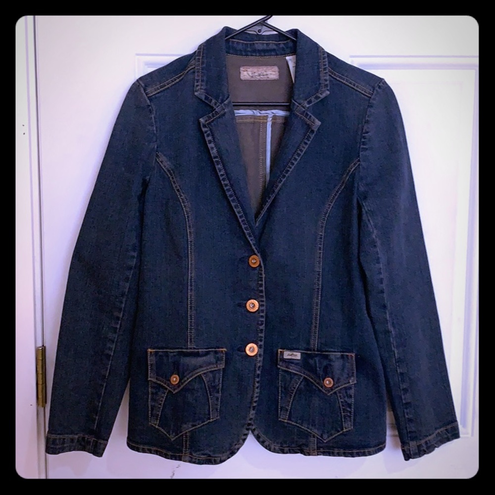 Vintage SALE! ❤️ Levi’s Signature JEAN Jacket